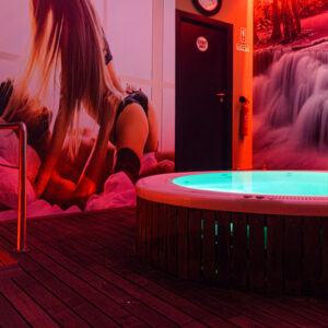 Jacuzzi